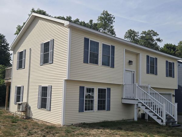30 Ellis Court , Bangor, ME 04401