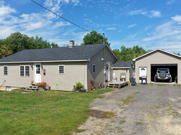 17 S Chester Road , Chester, ME 04457
