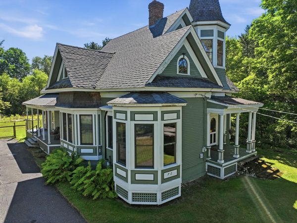72 Sherman Street , Island Falls, ME 04747