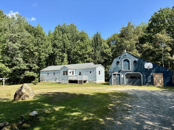 14 First Street , West Gardiner, ME 04345