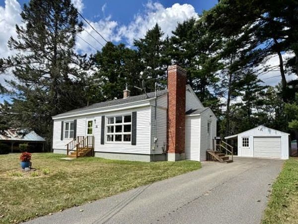 126 Halifax Street, Winslow, ME 04901