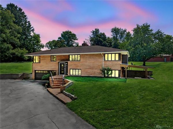 4334 Dorset Drive, Dayton, OH 45405