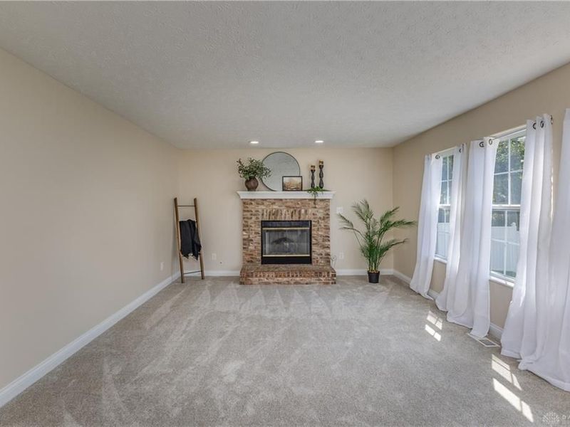 6224 Harvest Meadows Drive, Huber Heights, OH 45424 Photo 12