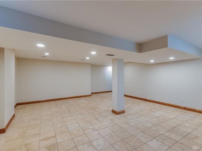 6224 Harvest Meadows Drive, Huber Heights, OH 45424 Photo 38