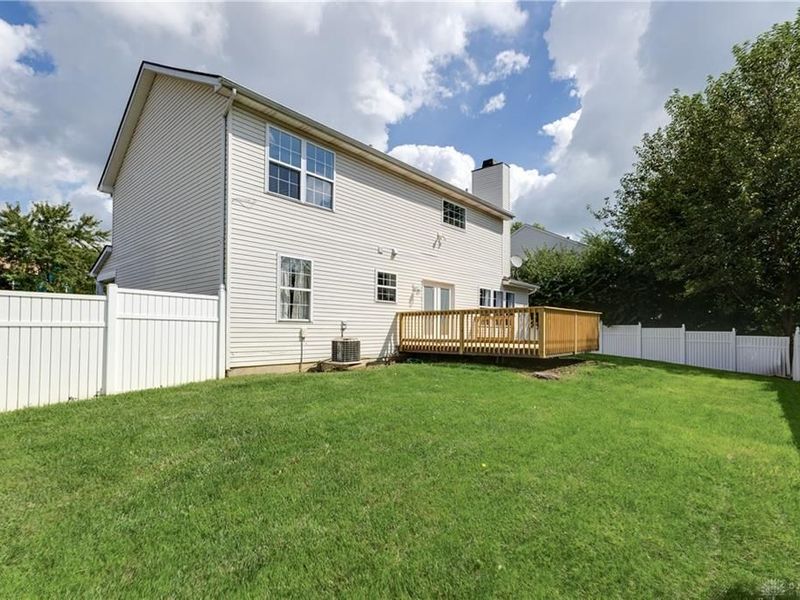 6224 Harvest Meadows Drive, Huber Heights, OH 45424 Photo 4