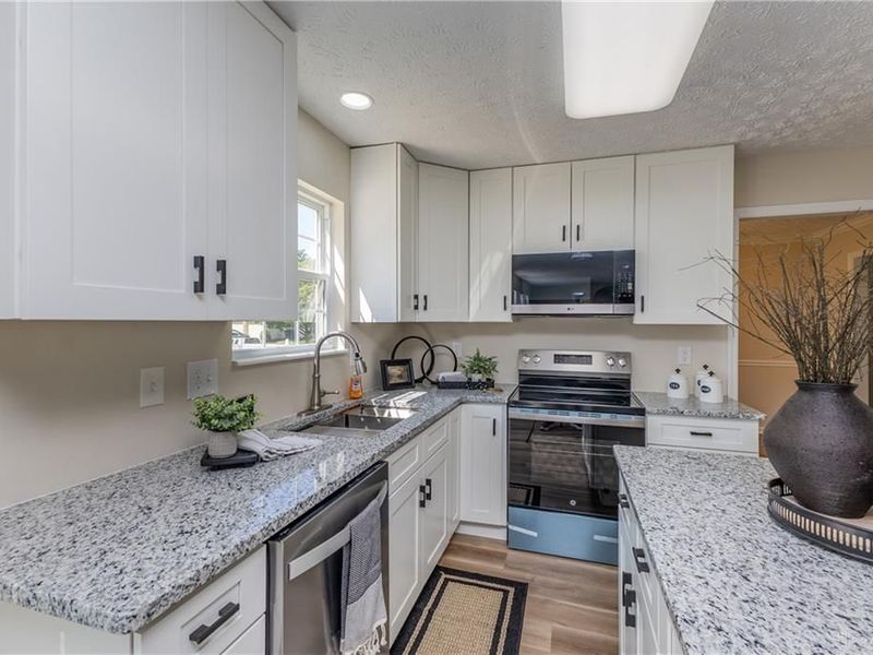 6224 Harvest Meadows Drive, Huber Heights, OH 45424 Photo 9