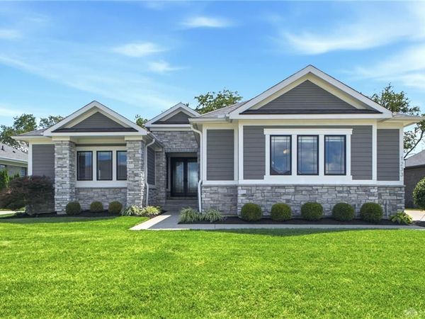 1233 Stallion Run, Beavercreek Township, OH 45385