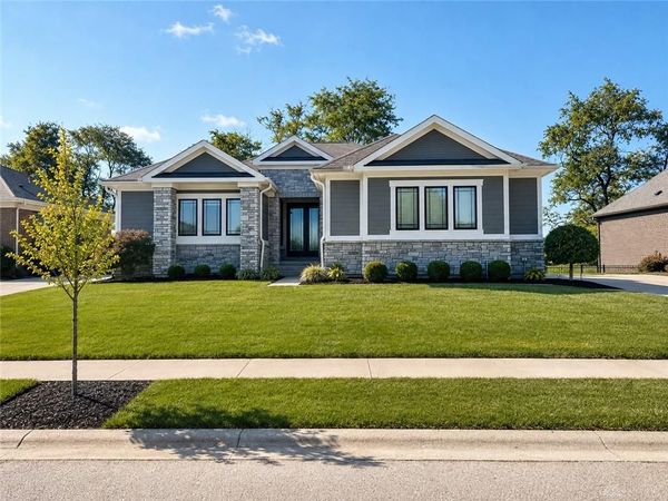 1233 Stallion Run, Beavercreek Township, OH 45385