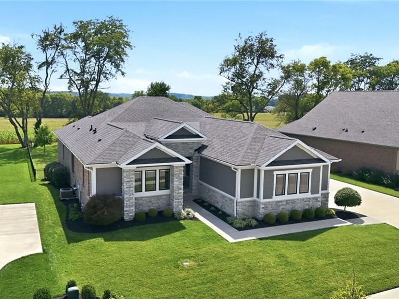 1233 Stallion Run, Beavercreek Township, OH 45385 Photo 4