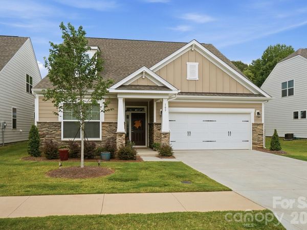 109 N Dunlavin Way, Mooresville, NC 28115