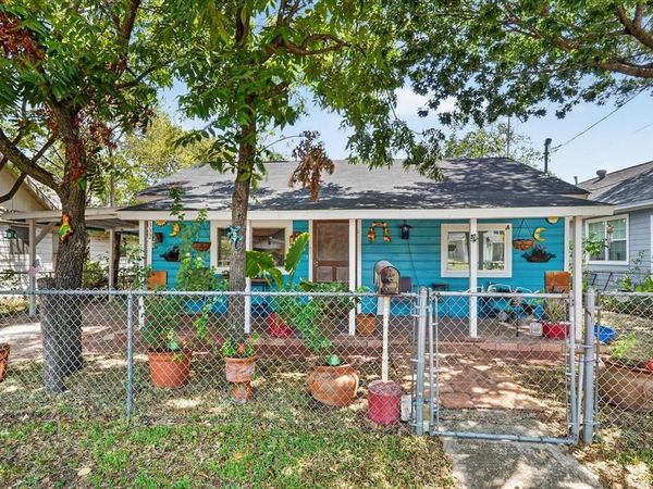 3332 Coronet Boulevard , Dallas, TX 75212