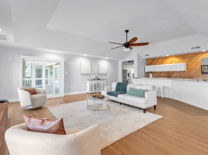 10165 Equestrian Dr, Elk Grove, CA 95624 Photo