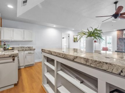 10165 Equestrian Dr, Elk Grove, CA 95624 Photo
