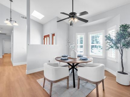 10165 Equestrian Dr, Elk Grove, CA 95624 Photo