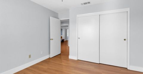 10165 Equestrian Dr, Elk Grove, CA 95624 Photo