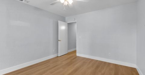 10165 Equestrian Dr, Elk Grove, CA 95624 Photo