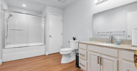 10165 Equestrian Dr, Elk Grove, CA 95624 Photo