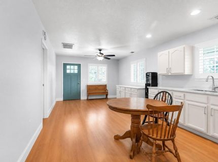 10165 Equestrian Dr, Elk Grove, CA 95624 Photo
