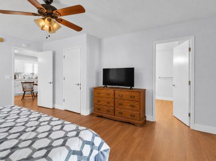 10165 Equestrian Dr, Elk Grove, CA 95624 Photo