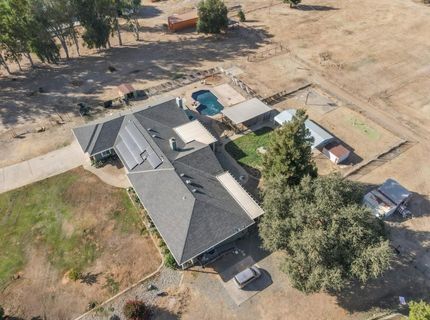 10165 Equestrian Dr, Elk Grove, CA 95624 Photo