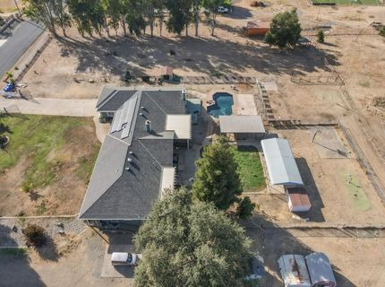 10165 Equestrian Dr, Elk Grove, CA 95624 Photo