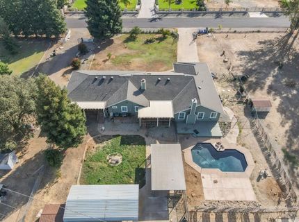 10165 Equestrian Dr, Elk Grove, CA 95624 Photo