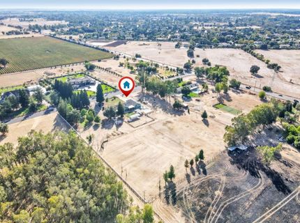 10165 Equestrian Dr, Elk Grove, CA 95624 Photo