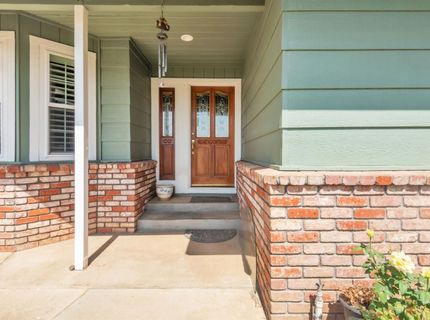 10165 Equestrian Dr, Elk Grove, CA 95624 Photo