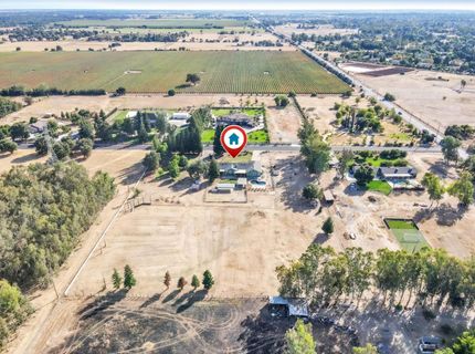 10165 Equestrian Dr, Elk Grove, CA 95624 Photo