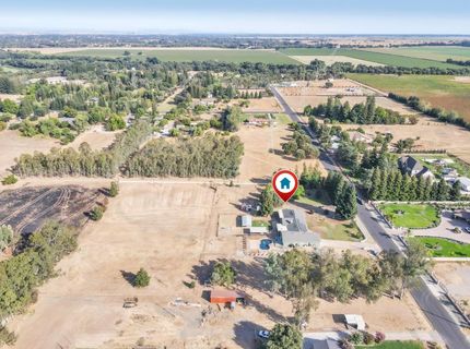 10165 Equestrian Dr, Elk Grove, CA 95624 Photo