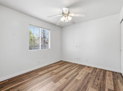 9365 Windrift Ln, Elk Grove, CA 95758 Photo
