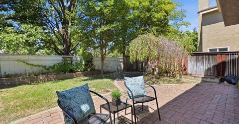 9365 Windrift Ln, Elk Grove, CA 95758 Photo