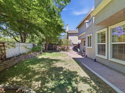 9365 Windrift Ln, Elk Grove, CA 95758 Photo