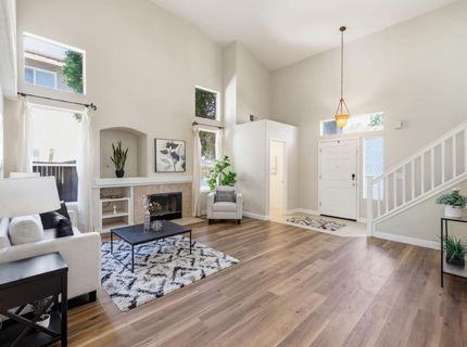 9365 Windrift Ln, Elk Grove, CA 95758 Photo