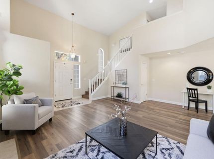 9365 Windrift Ln, Elk Grove, CA 95758 Photo