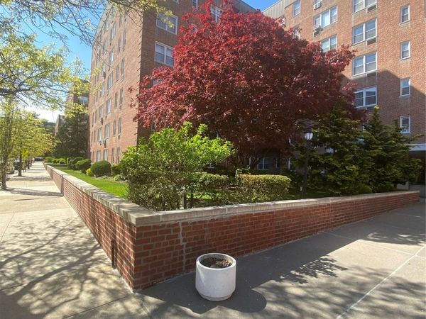 2 Sadore Lane , Unit 5Z, Yonkers, NY 10710