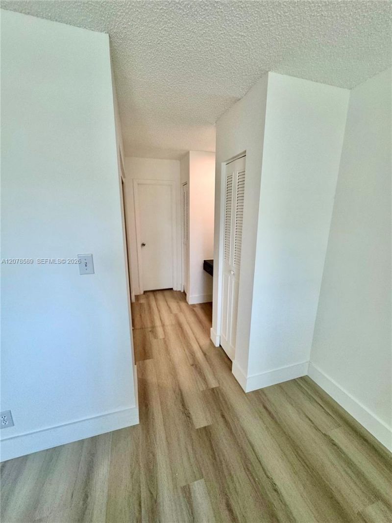 4880 NW 22nd St, Unit 110, Lauderhill, FL 33313 Photo