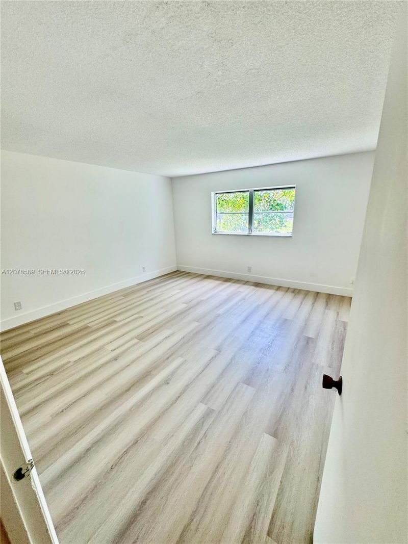 4880 NW 22nd St, Unit 110, Lauderhill, FL 33313 Photo