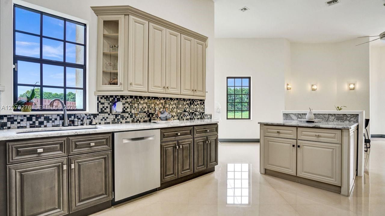 3311 SW 118th Ter , Davie, FL 33330 Photo