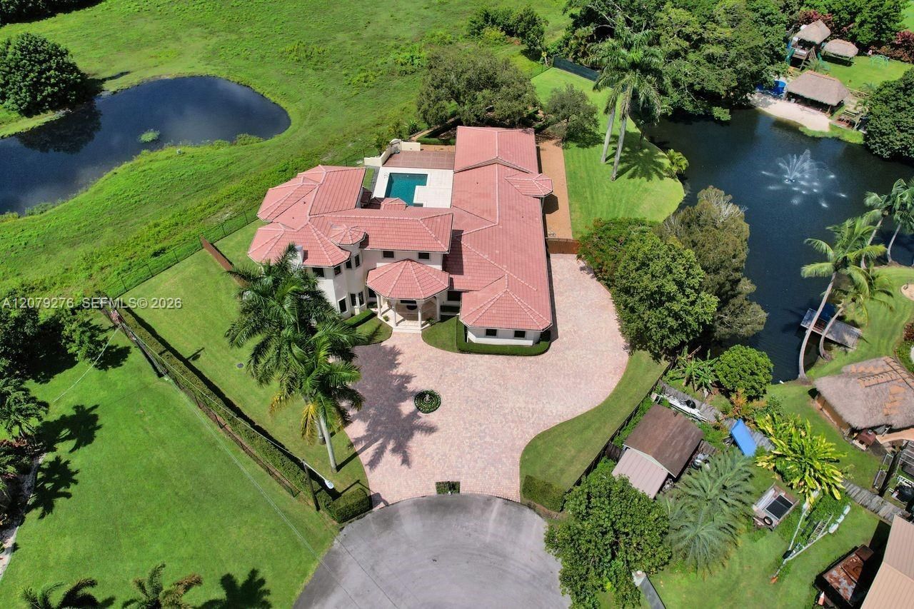 3311 SW 118th Ter , Davie, FL 33330 Photo
