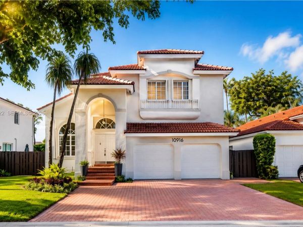 10916 NW 58th Ter , Doral, FL 33178