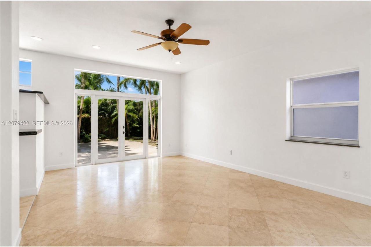 10916 NW 58th Ter , Doral, FL 33178 Photo