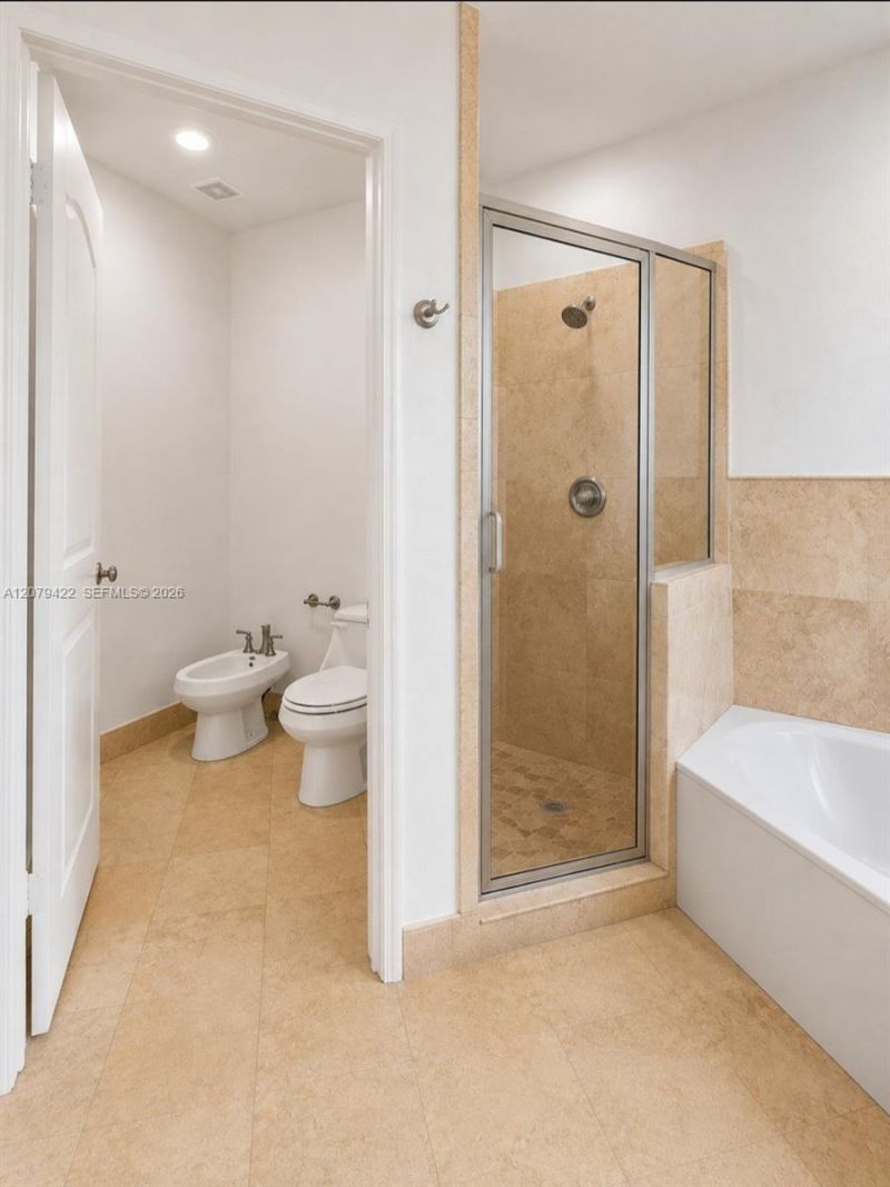 10916 NW 58th Ter , Doral, FL 33178 Photo