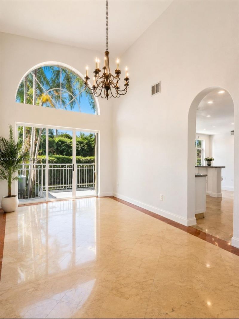10916 NW 58th Ter , Doral, FL 33178 Photo