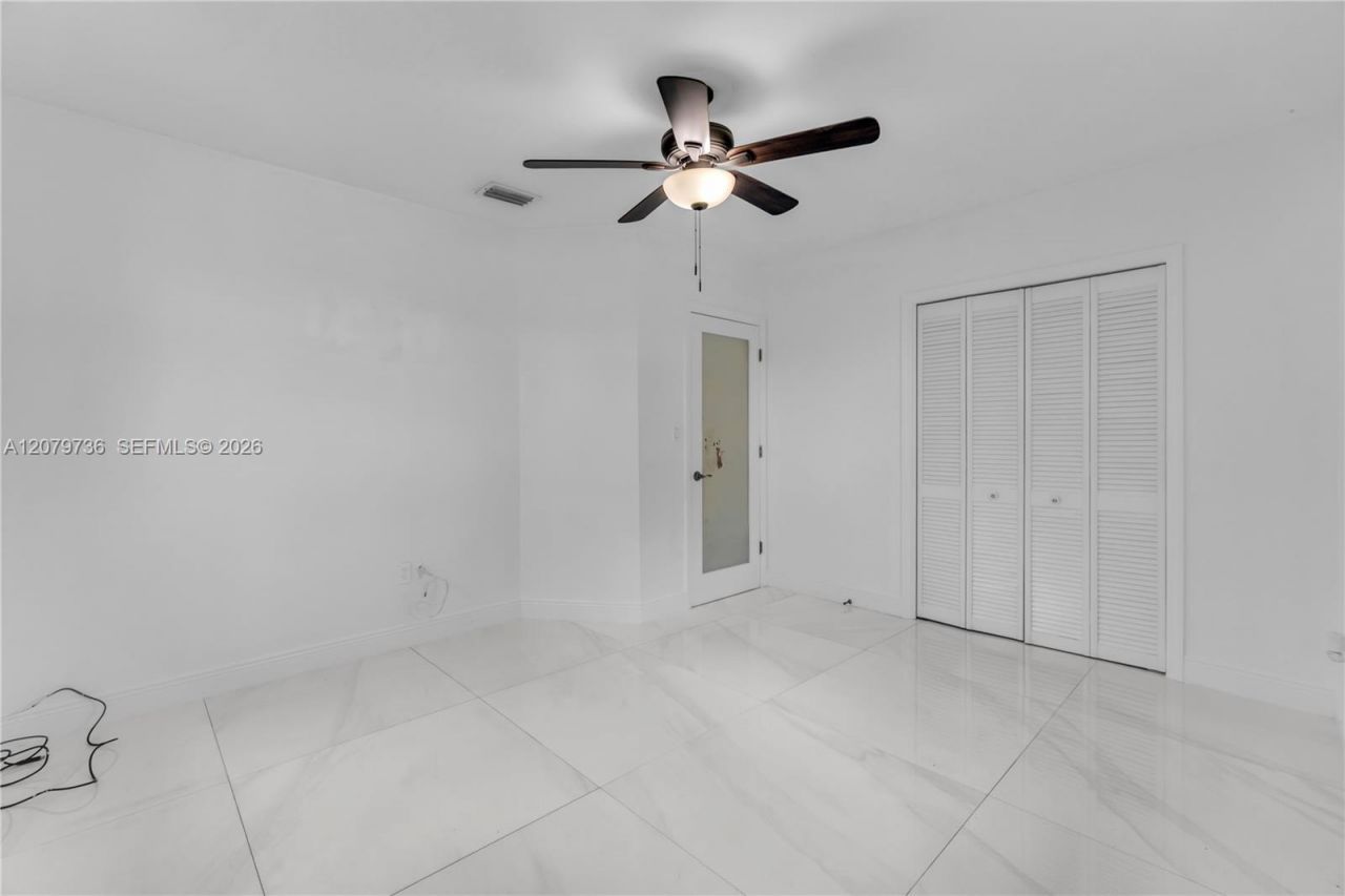 9450 SW 25th Dr , Miami, FL 33165 Photo