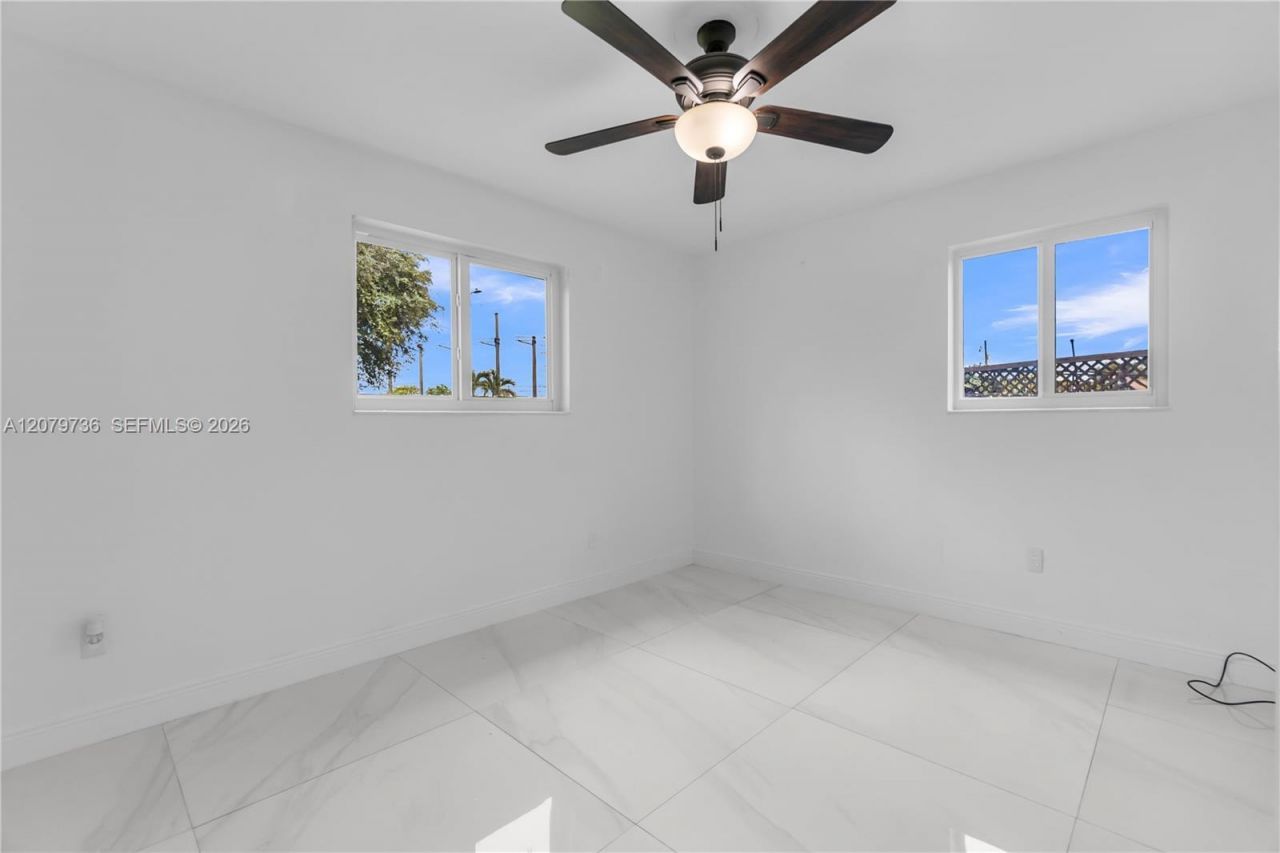 9450 SW 25th Dr , Miami, FL 33165 Photo