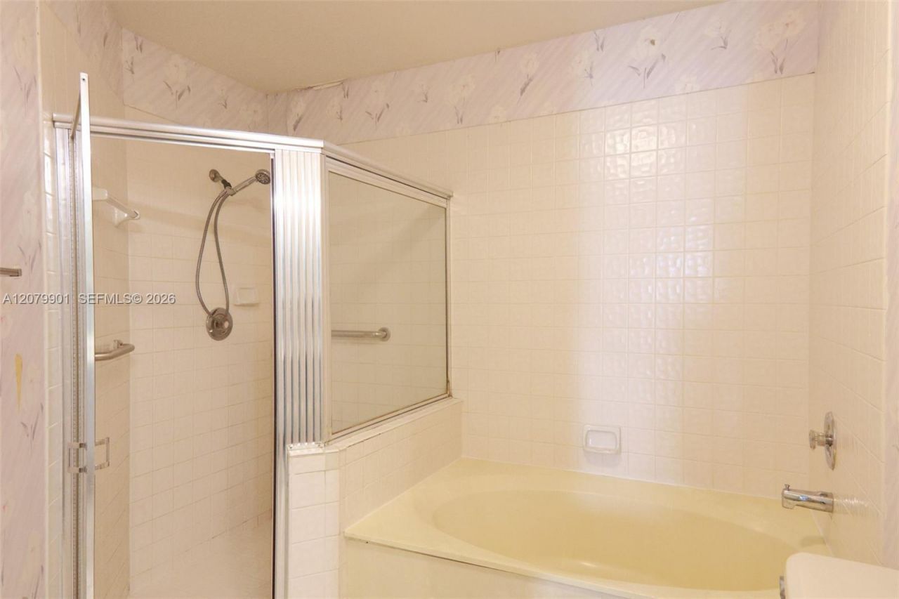 9620 SW 9th Ct , Pembroke Pines, FL 33025 Photo