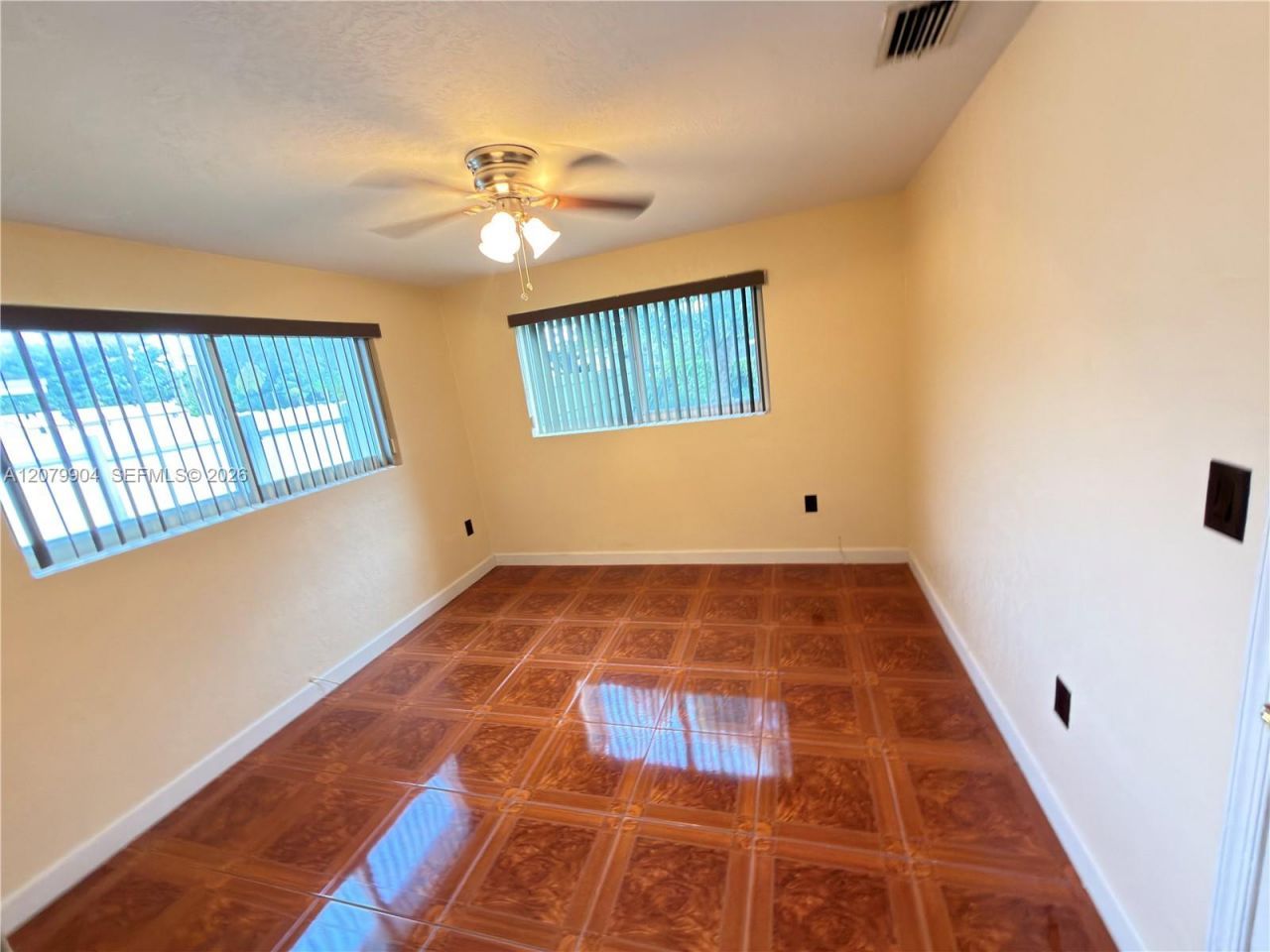 2998 NW 94th St, Unit 2998, Miami, FL 33147 Photo