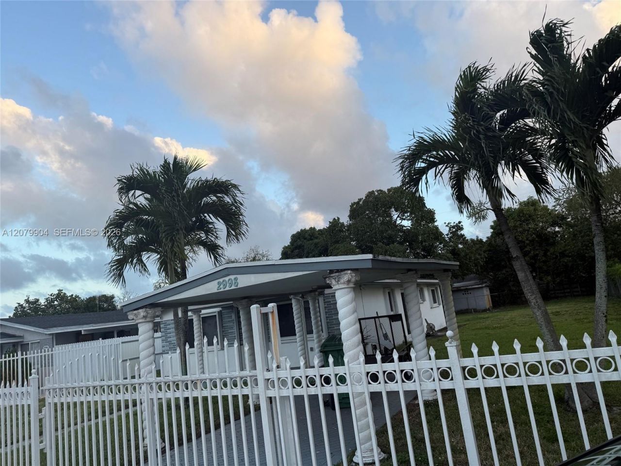 2998 NW 94th St, Unit 2998, Miami, FL 33147 Photo