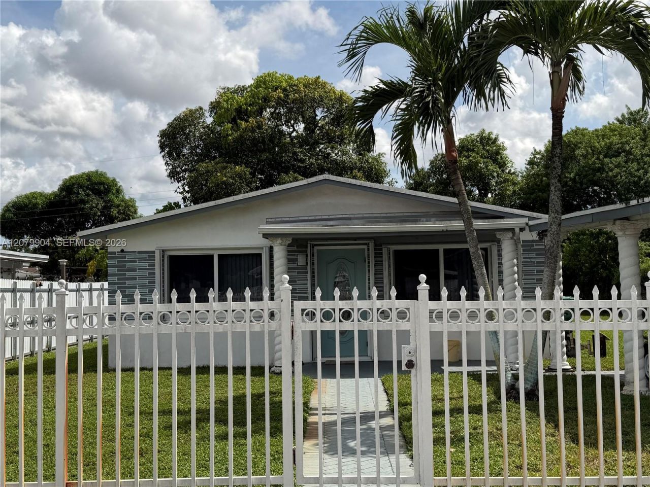 2998 NW 94th St, Unit 2998, Miami, FL 33147 Photo